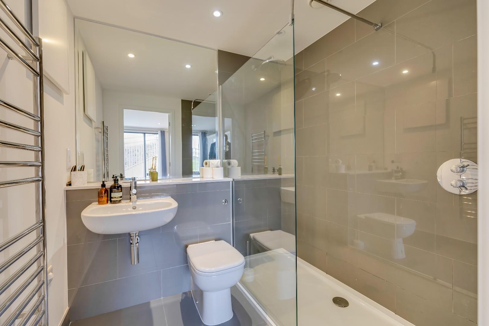 Apartment 6, Horizon, Slon Lane, Ogmore By Sea, Vale of Glamorgan, CF32 0PN